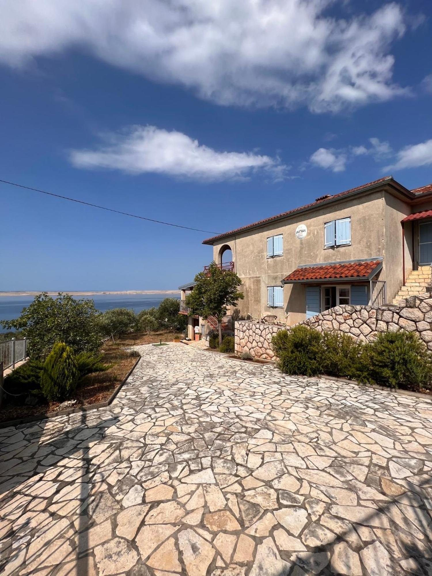 Apartment Zezelj, Tribanj Kruscica Екстериор снимка